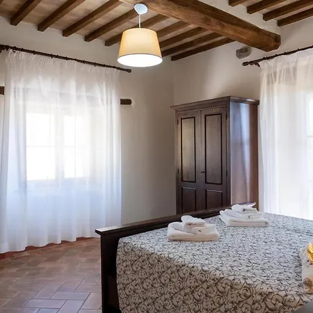 Podere Montale Il Borgo *