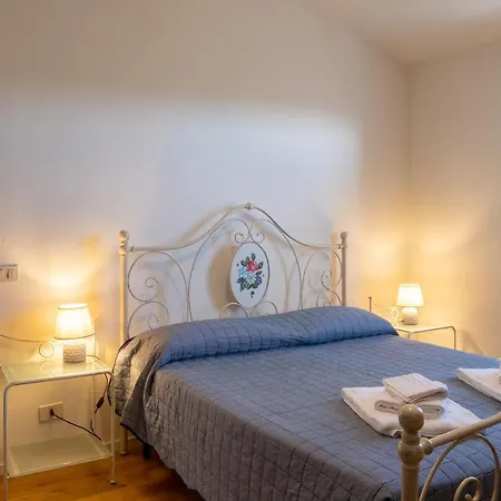 Podere Montale Il Borgo Apartment