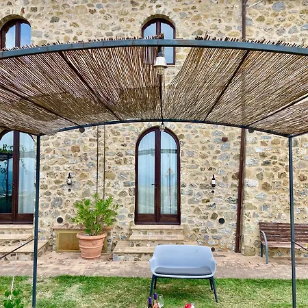 Podere Montale Il Borgo Apartment